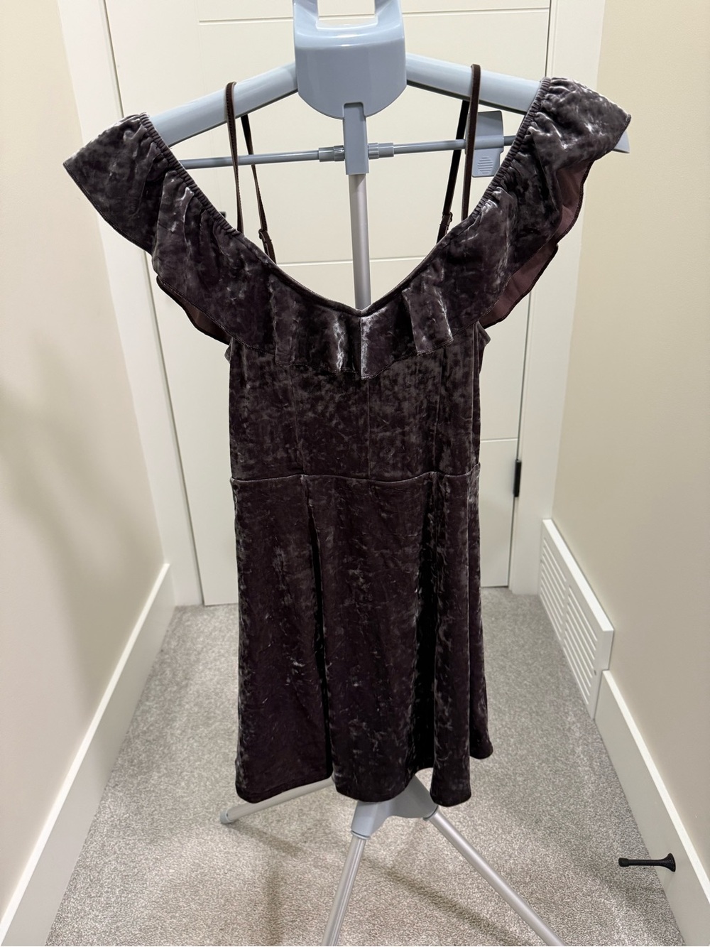 American Eagle Outfitters Velvet Ruffle Off-Shoulder Dress in Dark Charcoal
